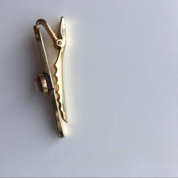 Vintage cameo tie bar / tie clip - Picture 2 of 5